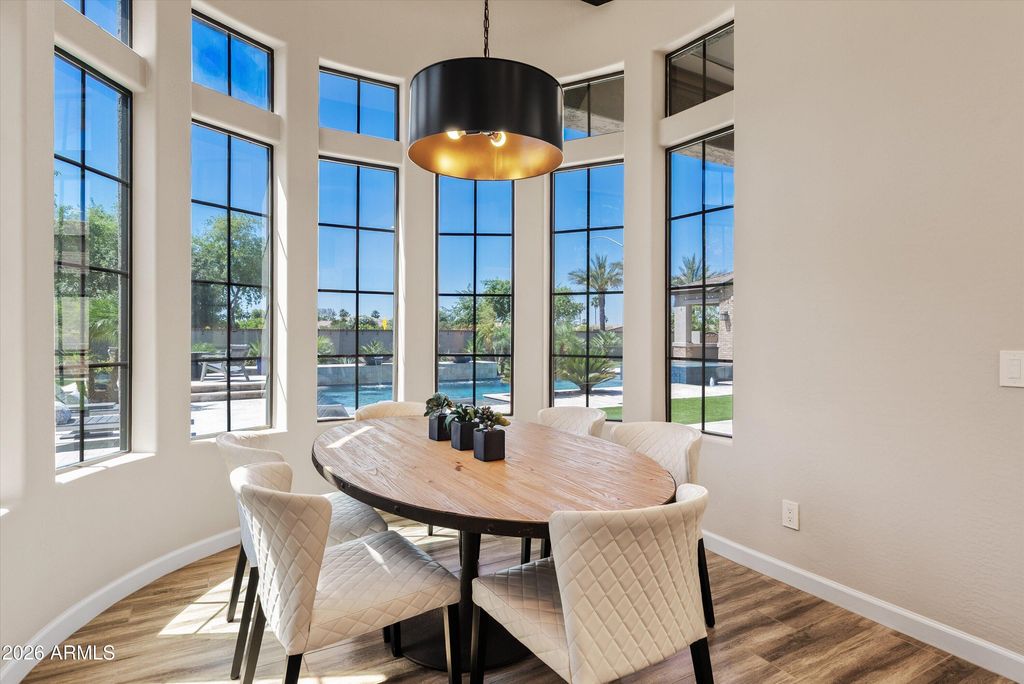 Image 31 of property listing at 3325 E KNOLL Street, Mesa, AZ 85213