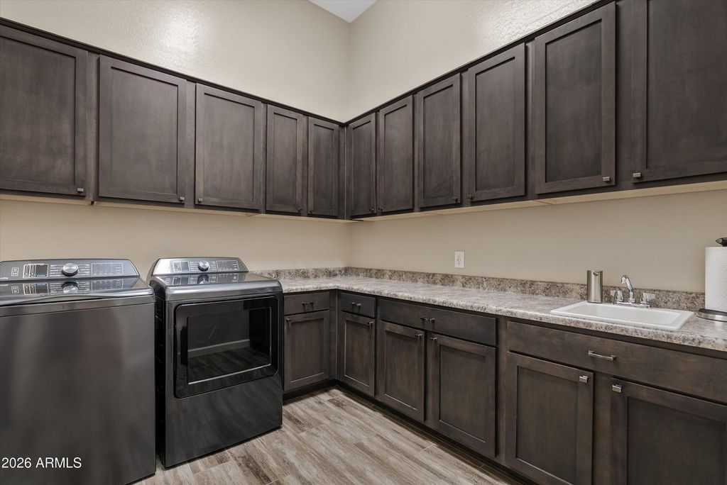 Image 47 of property listing at 3325 E KNOLL Street, Mesa, AZ 85213