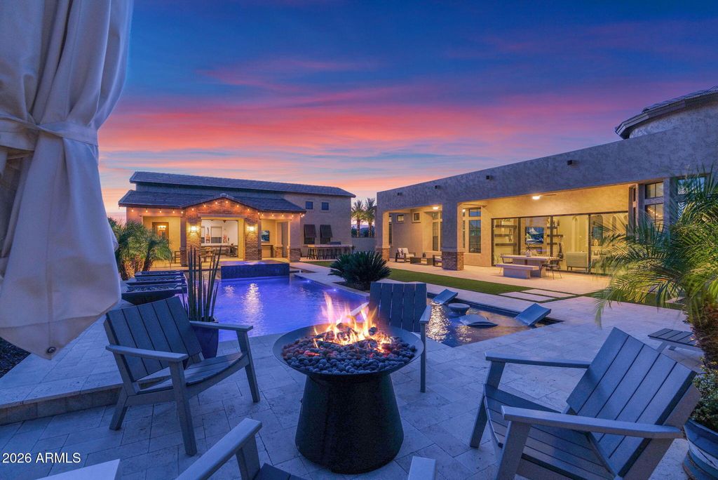 Image 95 of property listing at 3325 E KNOLL Street, Mesa, AZ 85213