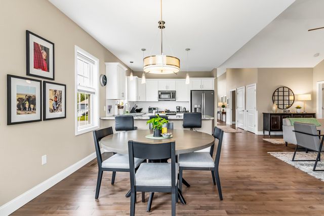 1 Honeycrisp Circle, Londonderry, NH 03053