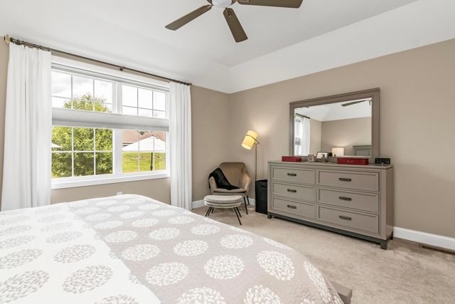 1 Honeycrisp Circle, Londonderry, NH 03053