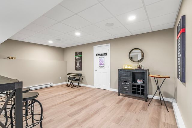 1 Honeycrisp Circle, Londonderry, NH 03053