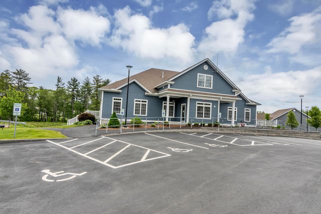 1 Honeycrisp Circle, Londonderry, NH 03053