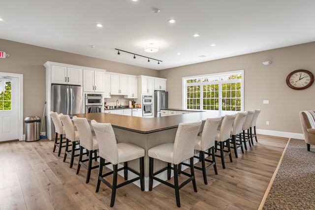 1 Honeycrisp Circle, Londonderry, NH 03053
