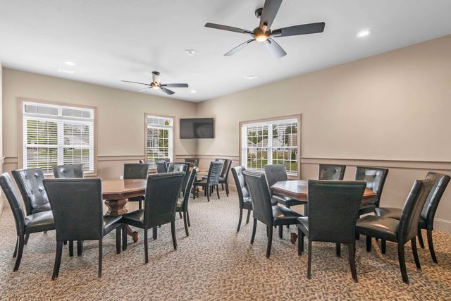 1 Honeycrisp Circle, Londonderry, NH 03053