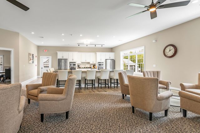 1 Honeycrisp Circle, Londonderry, NH 03053
