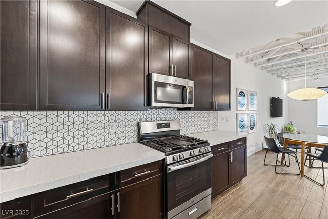 2861 Blue Key Court 2, Las Vegas, NV 89123