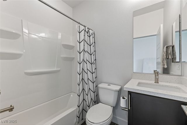 2861 Blue Key Court 2, Las Vegas, NV 89123