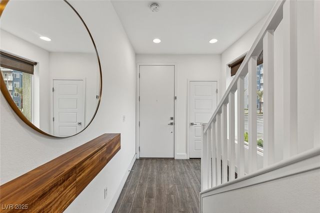 2861 Blue Key Court 2, Las Vegas, NV 89123