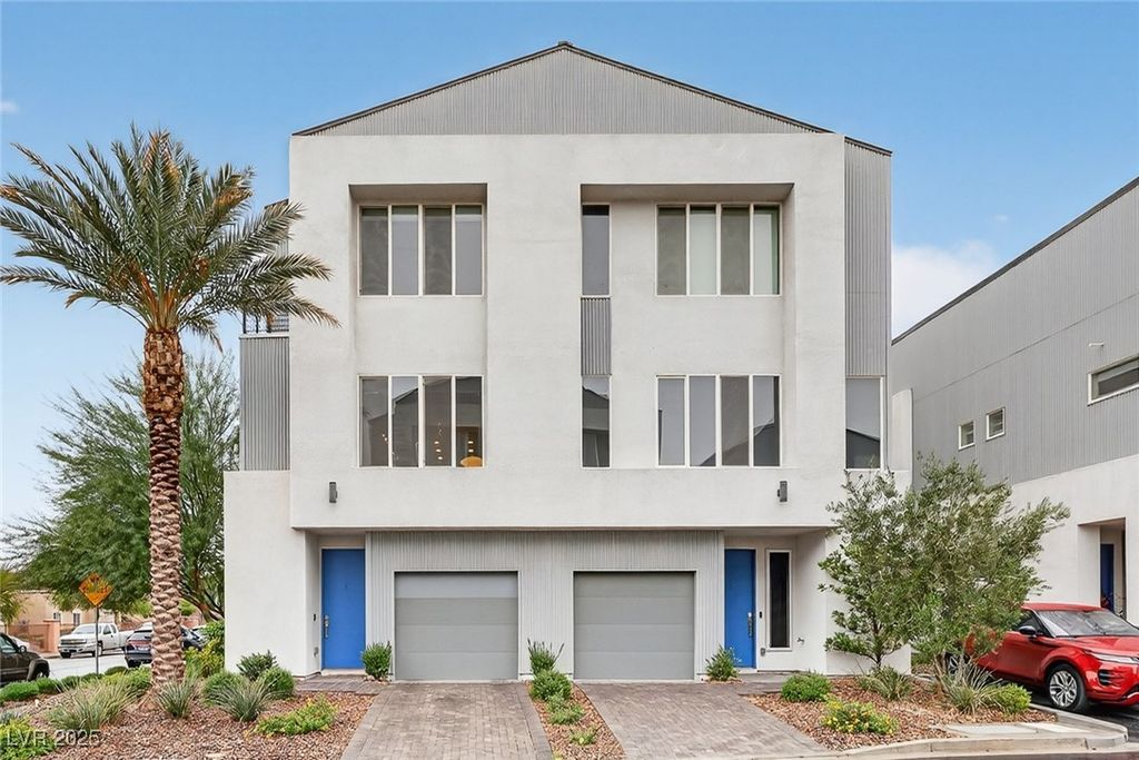 2861 Blue Key Court 2, Las Vegas, NV 89123