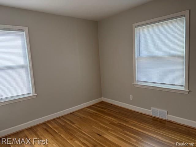 22921 Gaukler Street, Saint Clair Shores, MI 48080