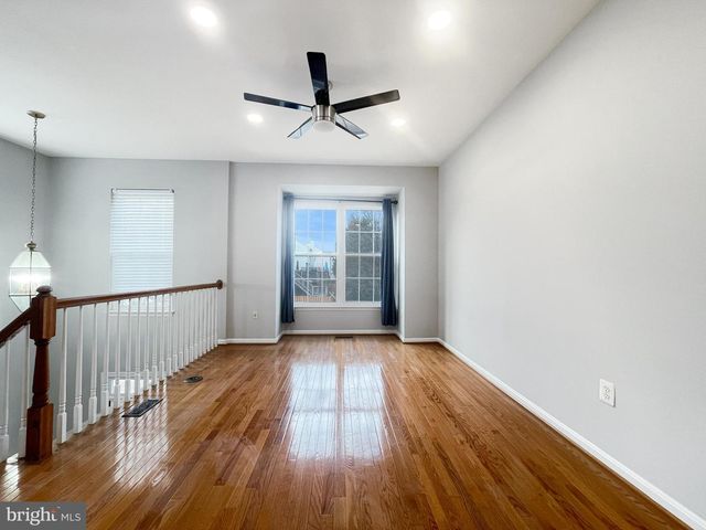 2473 SUGAR MILL WAY, Herndon, VA 20171