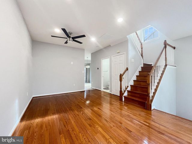 2473 SUGAR MILL WAY, Herndon, VA 20171