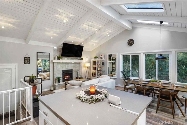 24649 Valle Drive, Crestline, CA 92325