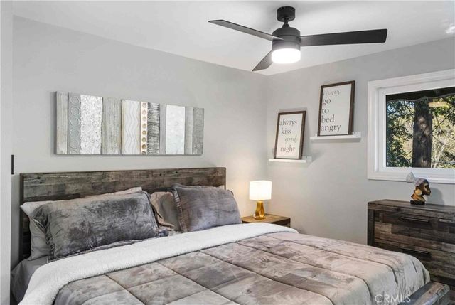 24649 Valle Drive, Crestline, CA 92325