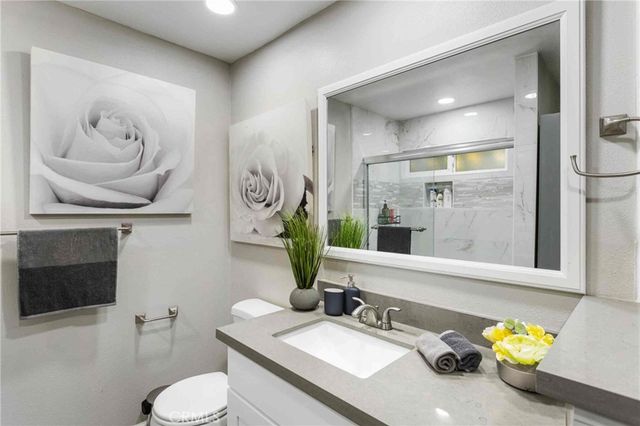 24649 Valle Drive, Crestline, CA 92325
