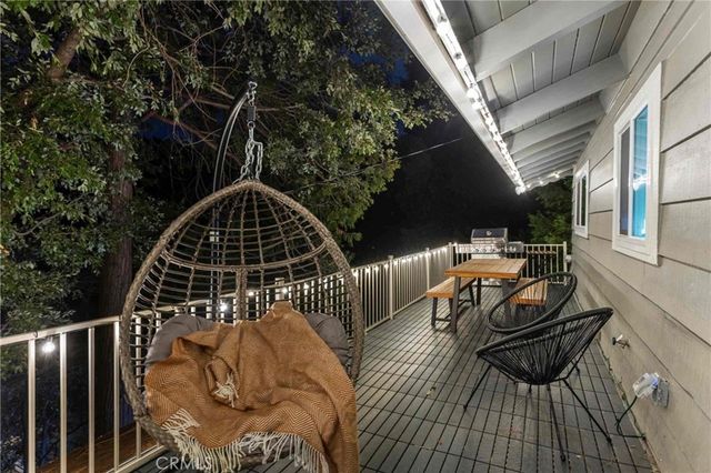 24649 Valle Drive, Crestline, CA 92325