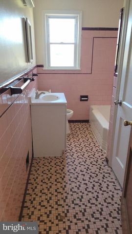 3217 RANDALL RD, Suitland, MD 20746