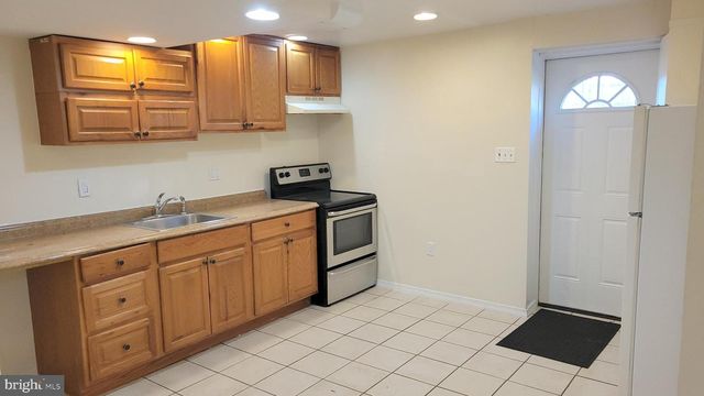 3217 RANDALL RD, Suitland, MD 20746