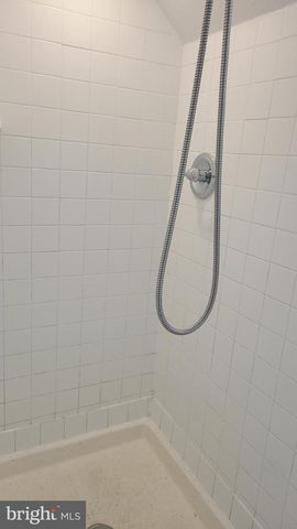 3217 RANDALL RD, Suitland, MD 20746