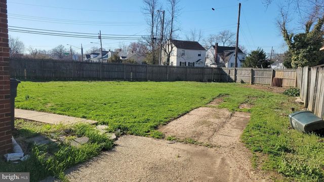 3217 RANDALL RD, Suitland, MD 20746