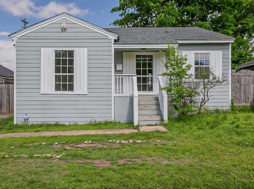 1510 Carson Street, Dallas, TX 75216