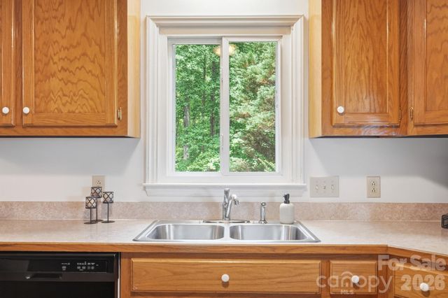 1037 Wilkerson Street, Belmont, NC 28012