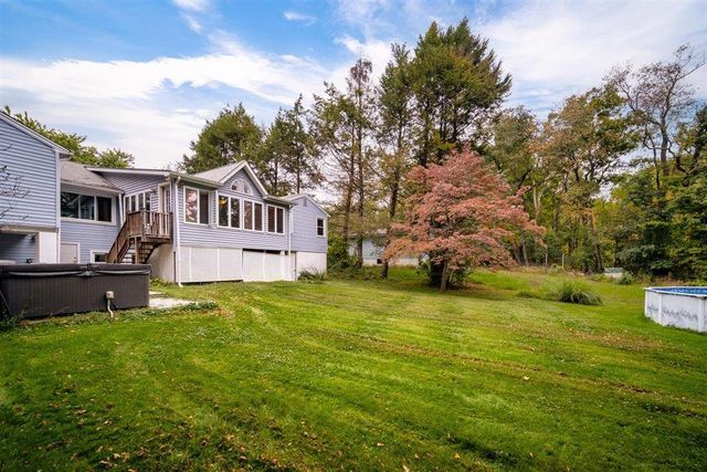 4 Tappan Drive, Monroe, NY 10950