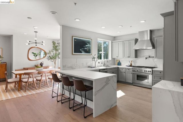 6839 6839 Sherwick Dr, Berkeley, CA 94705