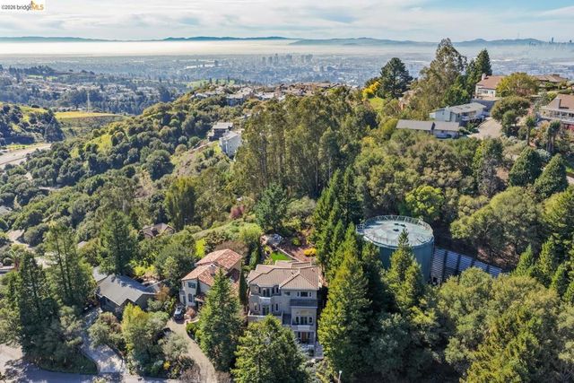 6839 6839 Sherwick Dr, Berkeley, CA 94705