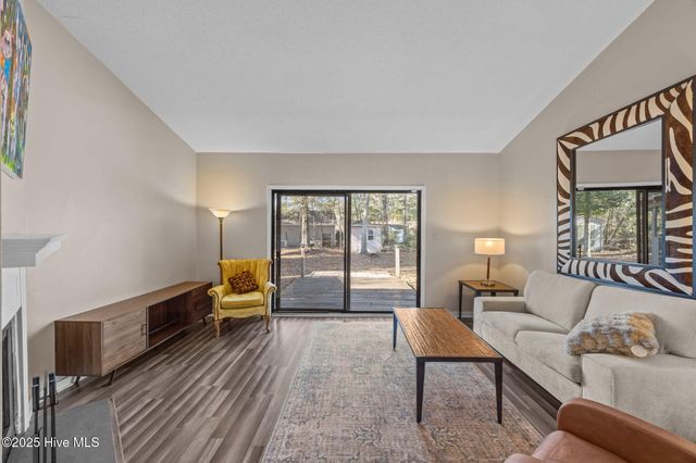 1517 College Way, New Bern, NC 28562