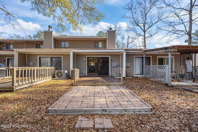 1517 College Way, New Bern, NC 28562