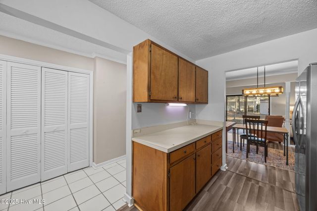 1517 College Way, New Bern, NC 28562