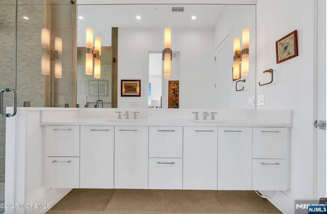 200 N Ocean Avenue 13, Long Branch, NJ 07740