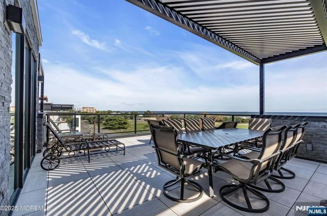 200 N Ocean Avenue 13, Long Branch, NJ 07740