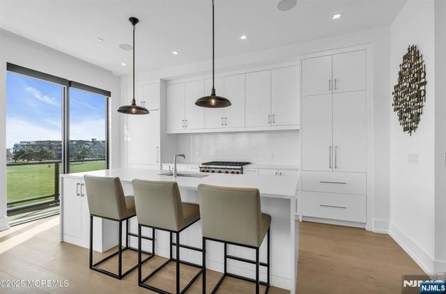 200 N Ocean Avenue 13, Long Branch, NJ 07740