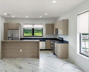 6171 SW 36TH Court 30, Miramar, FL 33023