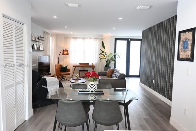 1619 NE 109 Street B, Miami, FL 33161