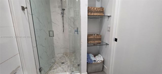 1619 NE 109 Street B, Miami, FL 33161