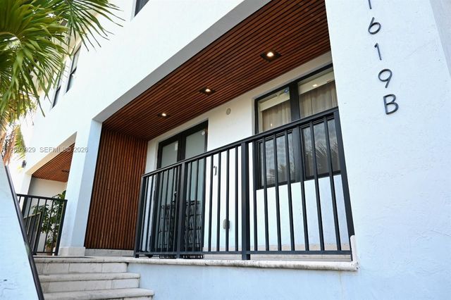 1619 NE 109 Street B, Miami, FL 33161