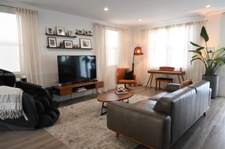 1619 NE 109 Street B, Miami, FL 33161