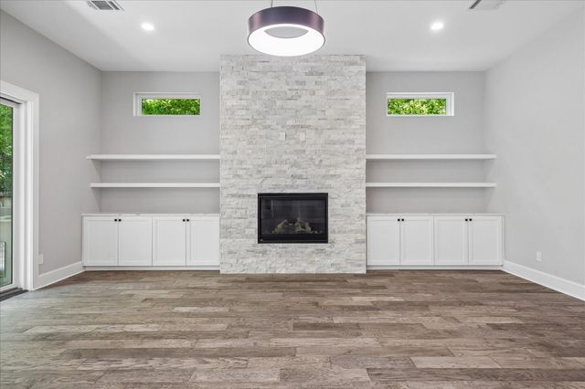 2065 Southgate Boulevard, Houston, TX 77030