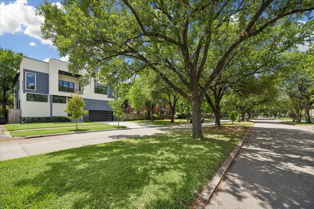 2065 Southgate Boulevard, Houston, TX 77030
