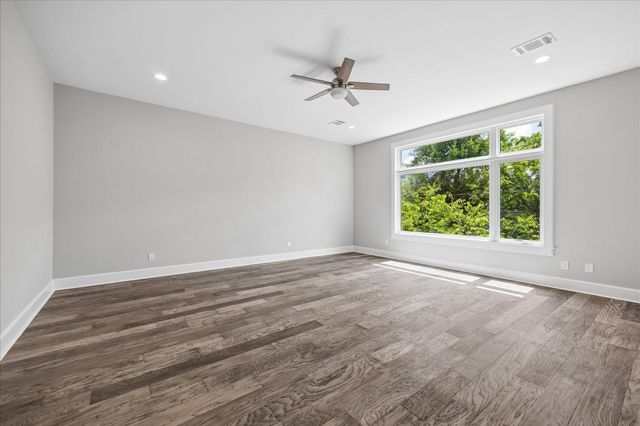 2065 Southgate Boulevard, Houston, TX 77030