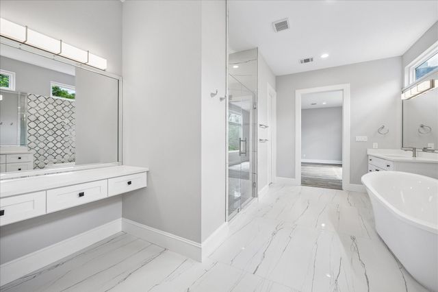 2065 Southgate Boulevard, Houston, TX 77030