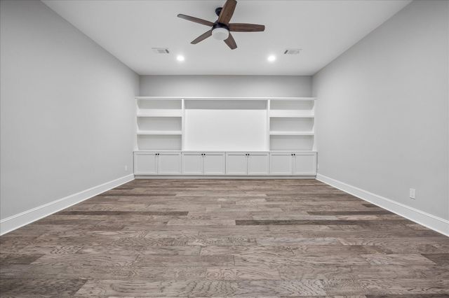 2065 Southgate Boulevard, Houston, TX 77030