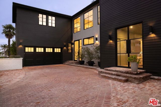 1937 N Beverly Drive, Beverly Hills, CA 90210