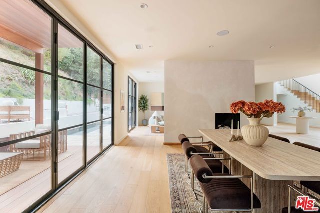1937 N Beverly Drive, Beverly Hills, CA 90210