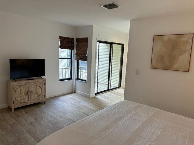 1608 Shaker Circle, Wellington, FL 33414