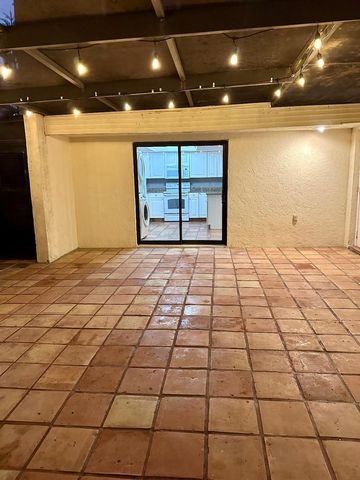 1608 Shaker Circle, Wellington, FL 33414